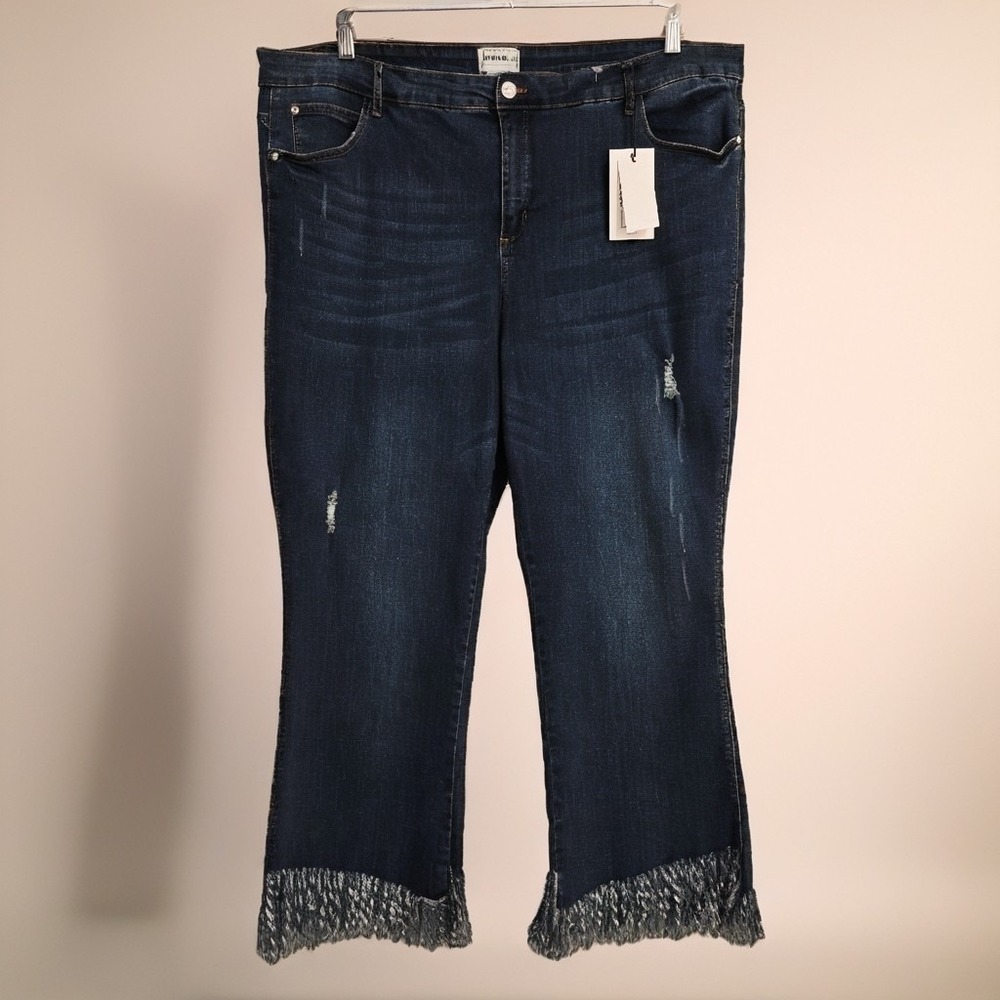 For The Republic NWT Women's Stretch Denim Capri Fringed Hem Sz 22W - Picture 1 of 5